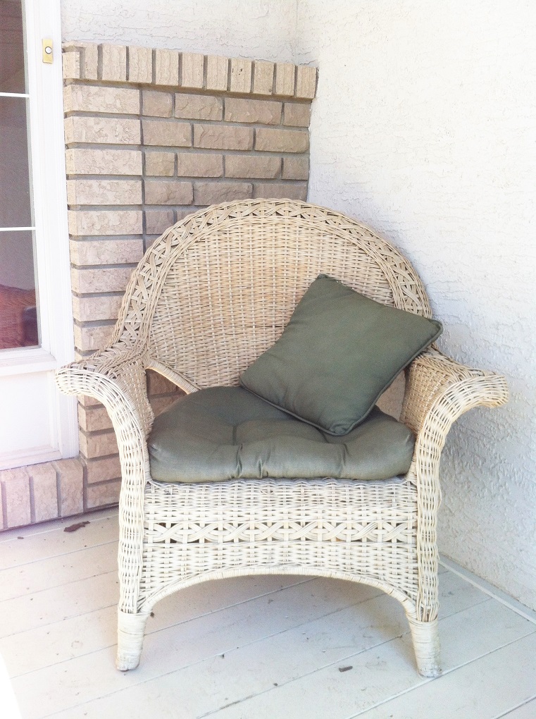 Wicker Furniture Makeover With Spray Paint Kay S Place